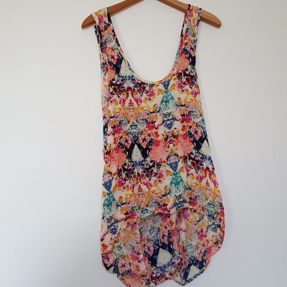 Vibrant patterned open back high low tank
